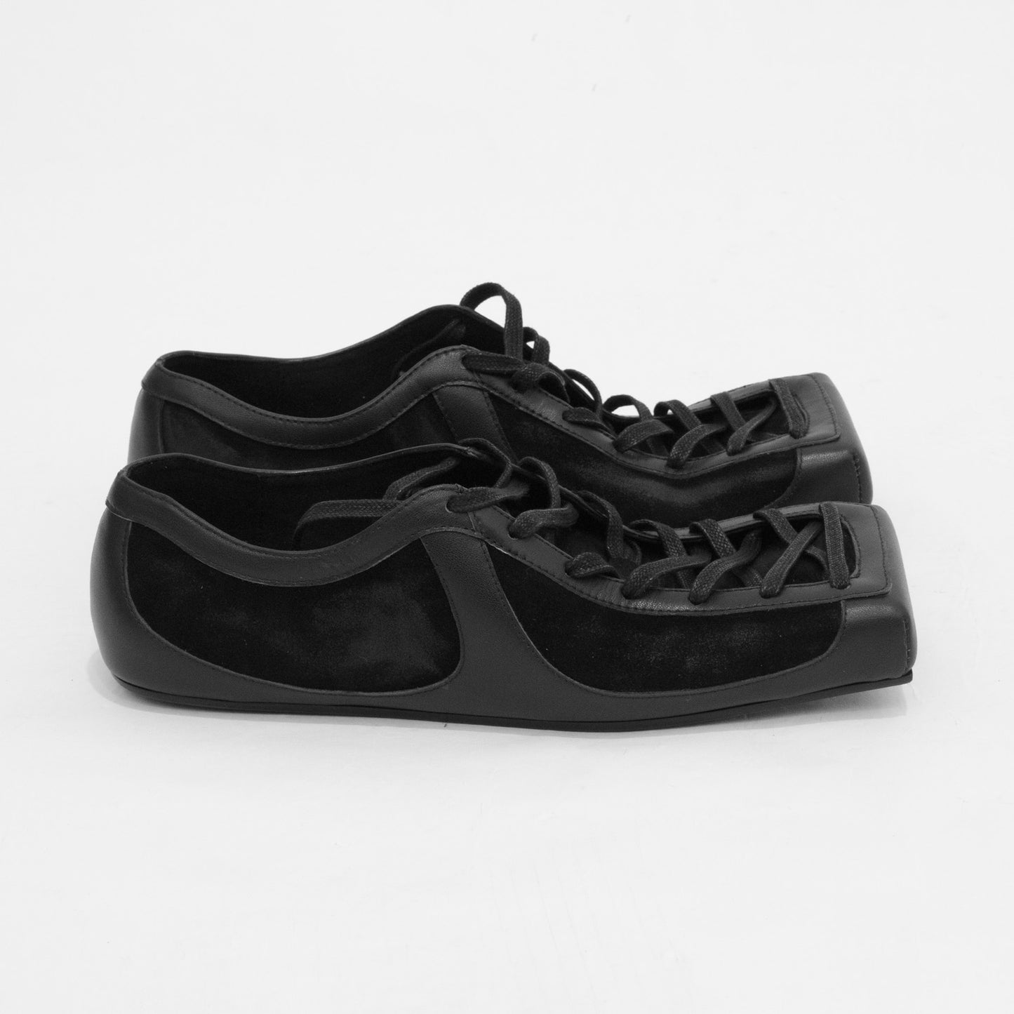 Plebeian Sneaker - Black